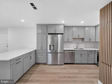 Kitchen - 7680 Tremayne Pl #311, Mclean, VA 22102 photo 5 of 5