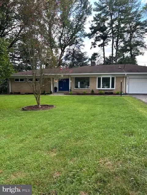 6533 Copa Ct, Falls Church, VA 22044