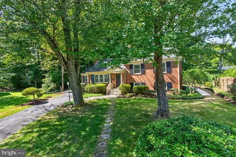 Exterior - 5502 Aldrich, Springfield, VA 22151 photo 3 of 5
