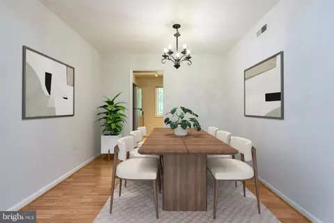 Dining - 2418 Cloudcroft Sq, Reston, VA 20191 photo 1 of 3