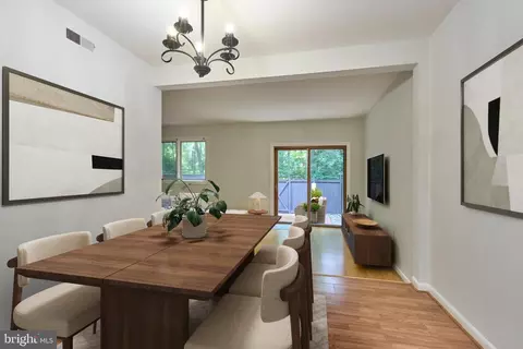 Dining - 2418 Cloudcroft Sq, Reston, VA 20191 photo 3 of 3
