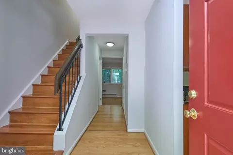Entry Way - 2418 Cloudcroft Sq, Reston, VA 20191 photo 1 of 2