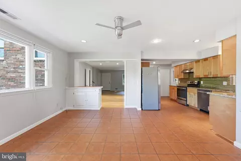 Living - 6800 Ava St, Springfield, VA 22152 photo 8 of 12