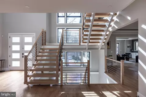 Entry Way - 6884 Churchill Rd, Mclean, VA 22101 photo 1 of 19