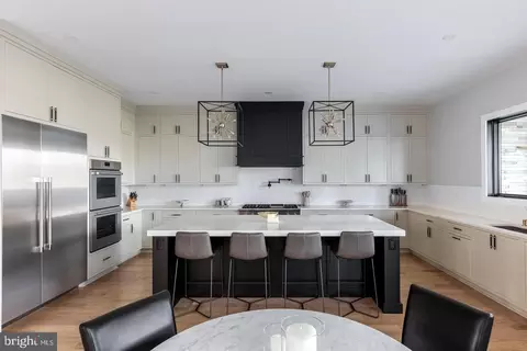 Kitchen - 6884 Churchill Rd, Mclean, VA 22101 photo 3 of 6