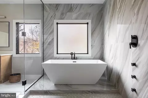 Bath - 6884 Churchill Rd, Mclean, VA 22101 photo 4 of 6