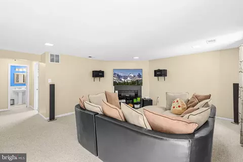 Other - 5602 Sutherland Ct, Burke, VA 22015 photo 6 of 14