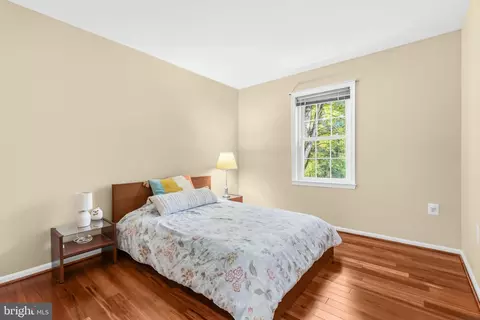 Bedroom - 5602 Sutherland Ct, Burke, VA 22015 photo 1 of 8