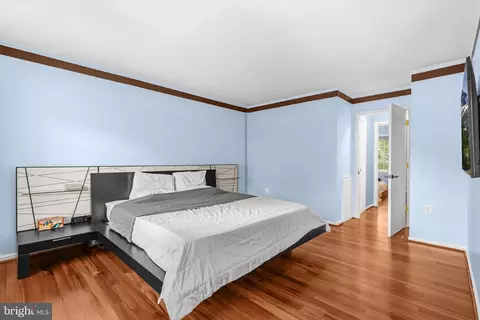Bedroom - 5602 Sutherland Ct, Burke, VA 22015 photo 4 of 8