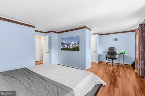 Bedroom - 5602 Sutherland Ct, Burke, VA 22015 photo 5 of 8