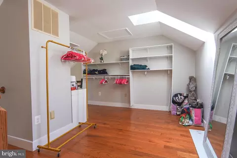 Other - 8110 Clifforest Dr, Springfield, VA 22153 photo 5 of 8