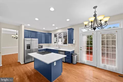 Kitchen - 7608 Mcweadon Ln, Springfield, VA 22150 photo 3 of 5