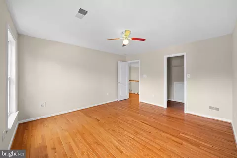 Bedroom - 7608 Mcweadon Ln, Springfield, VA 22150 photo 3 of 3