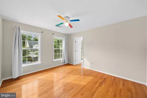 Bedroom - 7608 Mcweadon Ln, Springfield, VA 22150 photo 1 of 3