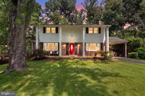 Exterior - 9202 Setter Pl, Springfield, VA 22153 photo 2 of 8
