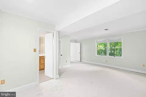 Bedroom - 6604 Grey Fox Dr, Springfield, VA 22152 photo 8 of 8