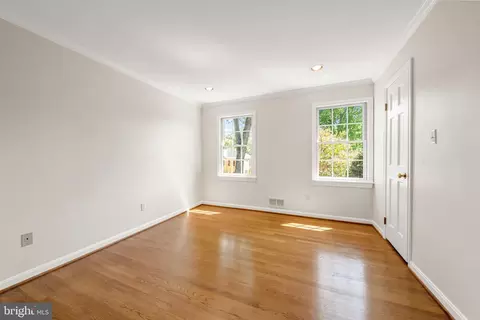 Bedroom - 1604 East Ave, Mclean, VA 22101 photo 5 of 5