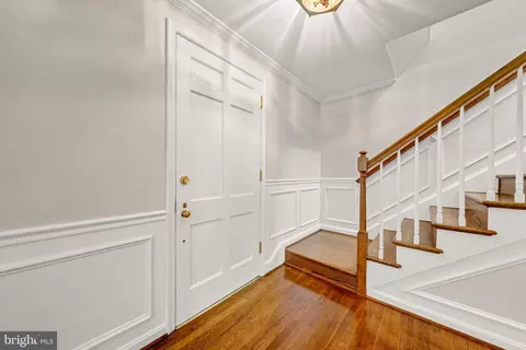 Entry Way - 1604 East Ave, Mclean, VA 22101 photo 1 of 5