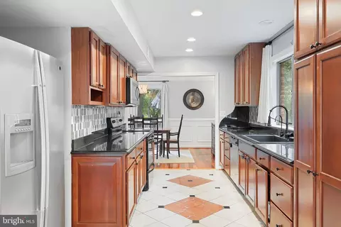 Kitchen - 11202 Wedge Dr, Reston, VA 20190 photo 1 of 4