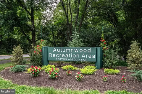 View/Area - 11927 Redtree Way, Reston, VA 20194 photo 1 of 3