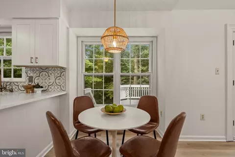 Dining - 9065 Northedge Dr, Springfield, VA 22153 photo 3 of 4