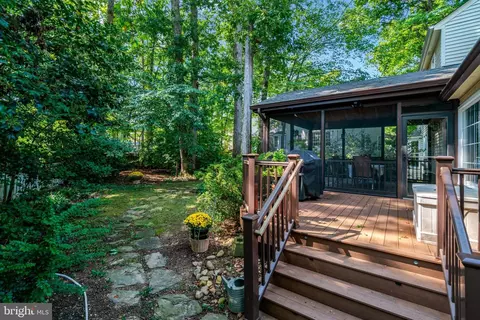 6812 Bluecurl Cir, Springfield, VA 22152 photo 7