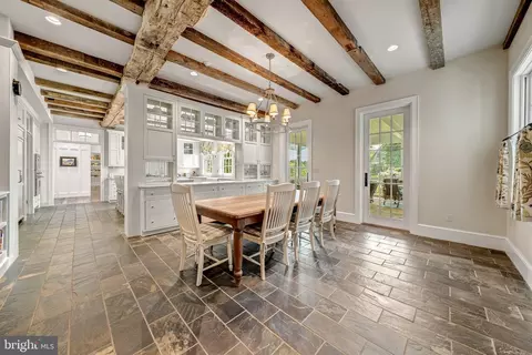 Dining - 8133 Georgetown Pike, Mclean, VA 22102 photo 4 of 5