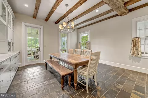Dining - 8133 Georgetown Pike, Mclean, VA 22102 photo 5 of 5