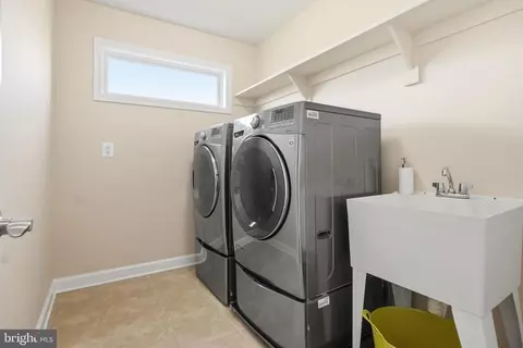 Other - 3917 Chantilly Rd, Chantilly, VA 20151 photo 15 of 27