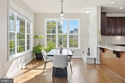 Dining - 3917 Chantilly Rd, Chantilly, VA 20151 photo 1 of 5