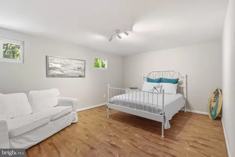 Bedroom - 6424 Alloway Ct, Springfield, VA 22152 photo 6 of 6