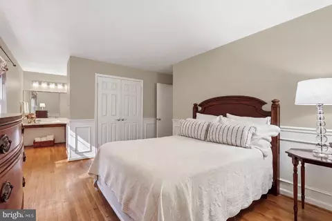 Bedroom - 6424 Alloway Ct, Springfield, VA 22152 photo 2 of 6