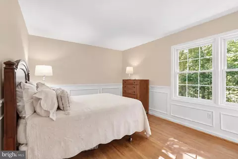 Bedroom - 6424 Alloway Ct, Springfield, VA 22152 photo 1 of 6