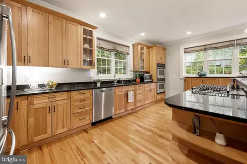 Kitchen - 7203 Calamo St, Springfield, VA 22150 photo 3 of 7