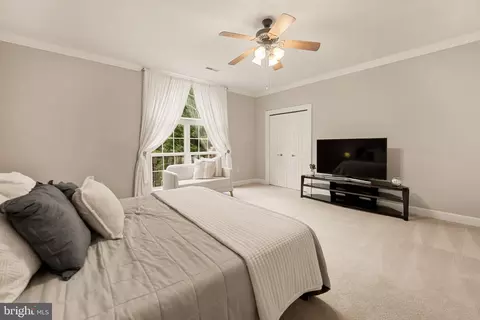 Bedroom - 7203 Calamo St, Springfield, VA 22150 photo 9 of 10