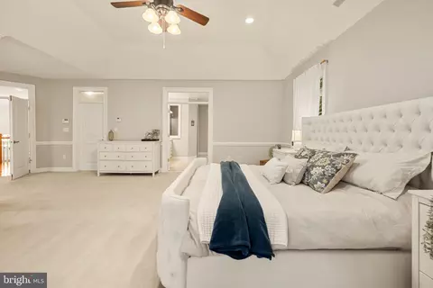 Bedroom - 7203 Calamo St, Springfield, VA 22150 photo 5 of 10