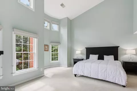 Bedroom - 7717 Spoleto Ln, Mclean, VA 22102 photo 5 of 5