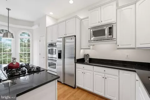 Kitchen - 7717 Spoleto Ln, Mclean, VA 22102 photo 2 of 3