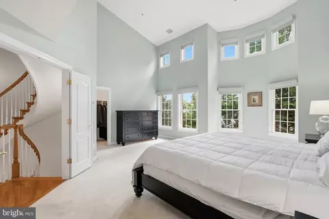 Bedroom - 7717 Spoleto Ln, Mclean, VA 22102 photo 4 of 5