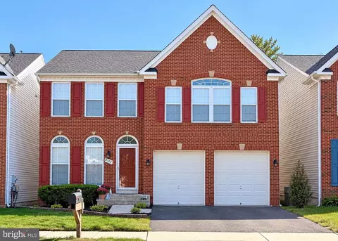8742 Talbott Farm Dr, Alexandria, VA 22309