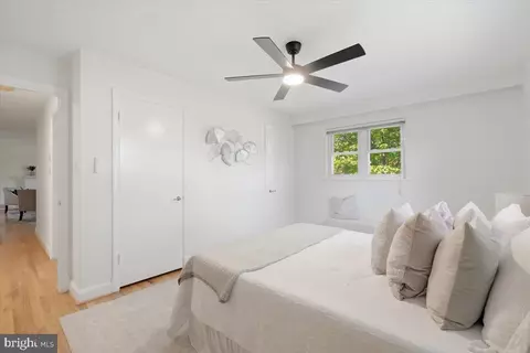 Bedroom - 5911 Grayson St, Springfield, VA 22150 photo 4 of 6