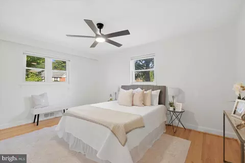 Bedroom - 5911 Grayson St, Springfield, VA 22150 photo 2 of 6