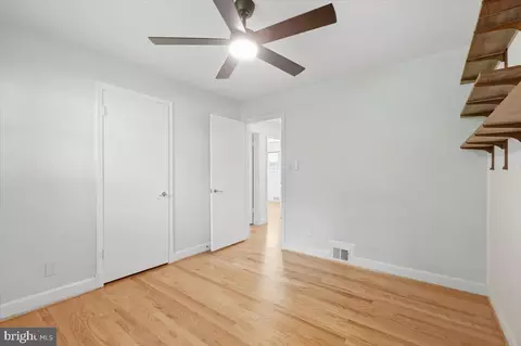 Bedroom - 5911 Grayson St, Springfield, VA 22150 photo 6 of 6
