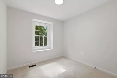 Bedroom - 6351 Buffie Ct, Burke, VA 22015 photo 4 of 8