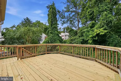 Exterior - 6351 Buffie Ct, Burke, VA 22015 photo 2 of 4