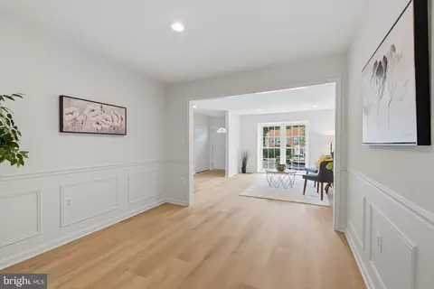 Entry Way - 6351 Buffie Ct, Burke, VA 22015 photo 1 of 2