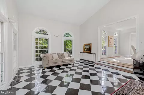 Entry Way - 1236 Tottenham Ct, Reston, VA 20194 photo 5 of 9