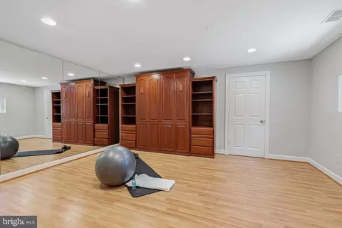 Other - 1236 Tottenham Ct, Reston, VA 20194 photo 11 of 16