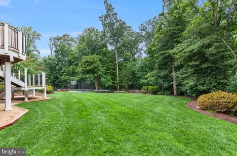 Exterior - 1236 Tottenham Ct, Reston, VA 20194 photo 12 of 19