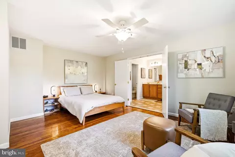 Bedroom - 11005 Ring Rd, Reston, VA 20190 photo 1 of 7